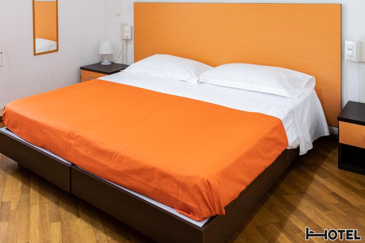 Hotel Youri Il Magnifico Genua Exteriör bild